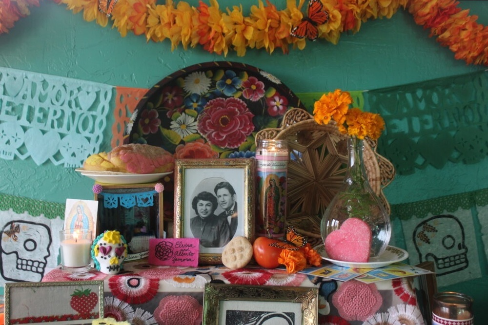 Community Ofrenda / Dia de los muertos