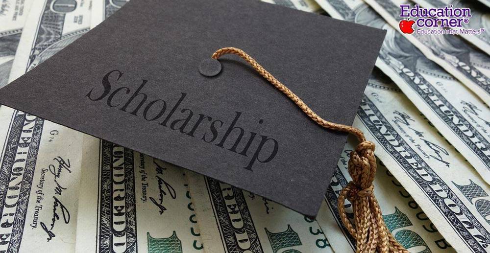 Attention Class of 2023 Falcons: Scholarship Opportunity
