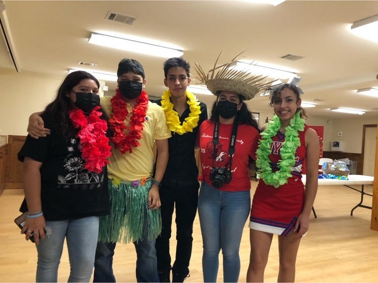Happening now! Come one come all! Join the Royal Education Foundation at their annual ice cream social. Music, silent auction, celebrity scoopers, and more!