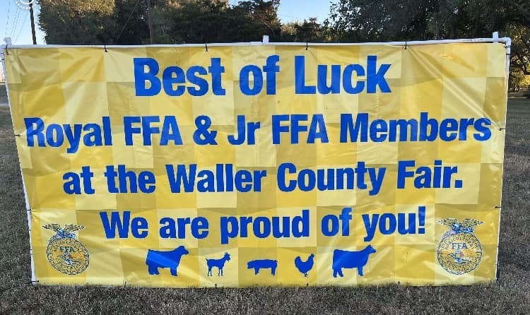 Good Luck to ALL of the Royal FFA exhibitors this week @ the Waller County Fair! #RoyalFFA 🐄  🐖  🐐  🎡