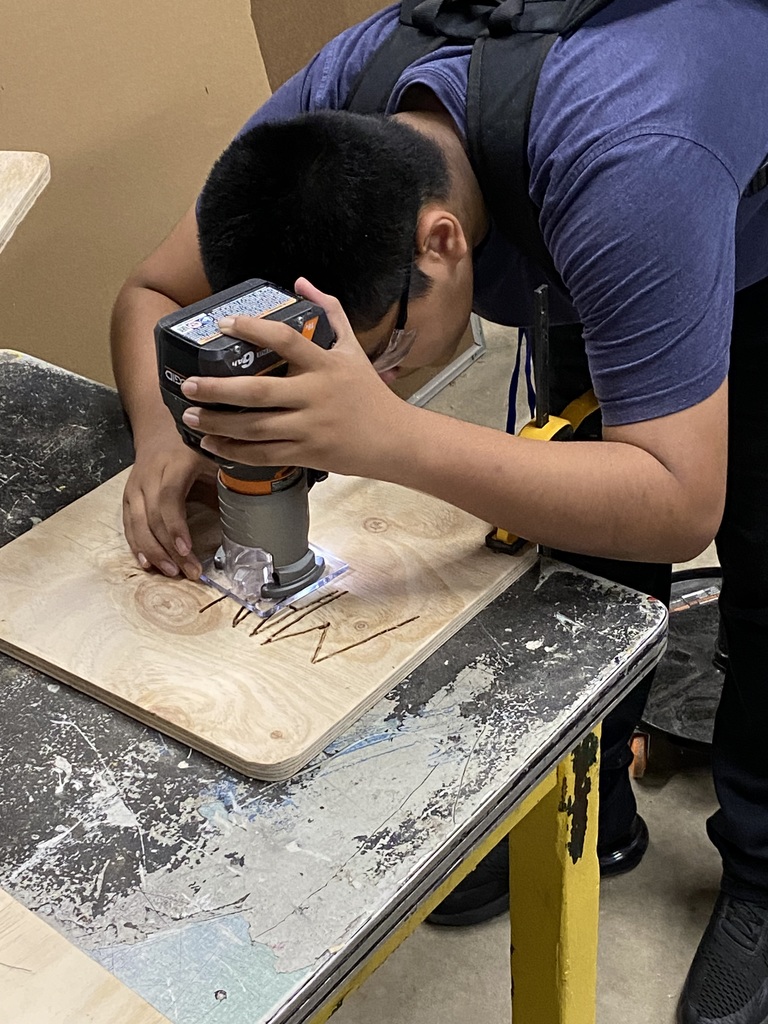 Mr. Hein and Mr. Harbes collaborated to create a custom sign for the Royal Education Foundation 2023 Denim and Diamonds event. The students in the RJH General Trades class creating signs of their very own. Mr. Harbes is so proud of these students and all their hard work!