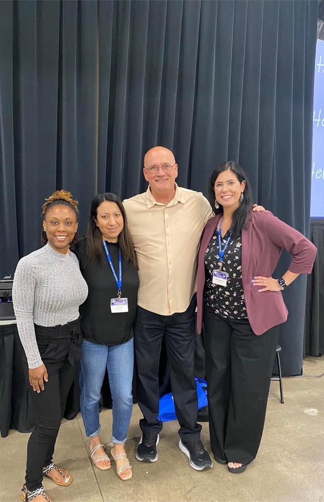 Several members of the Falcon leadership team have spent the last few days at the CFISD "Rigor Relevance Relationship Leadership Conference". Thank you all for your commitment to our students! @cfisdrrr  #WeAreRoyal 