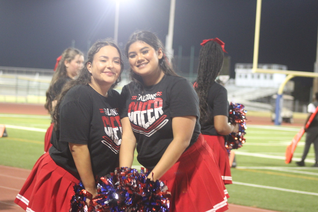 Moments from the Royal vs. Worthing victory! Visit bit.ly/3qG7lLL to see more pics! Photo credit to Falcon Bonnie Sanchez! #WeAreRoyal